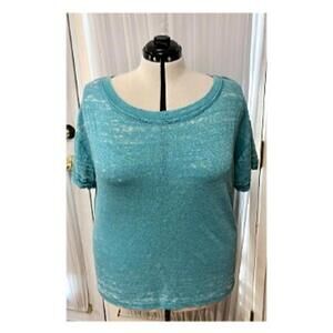 We the Free blue boyfriend style top. Size large. Runs like an xl or 2x.